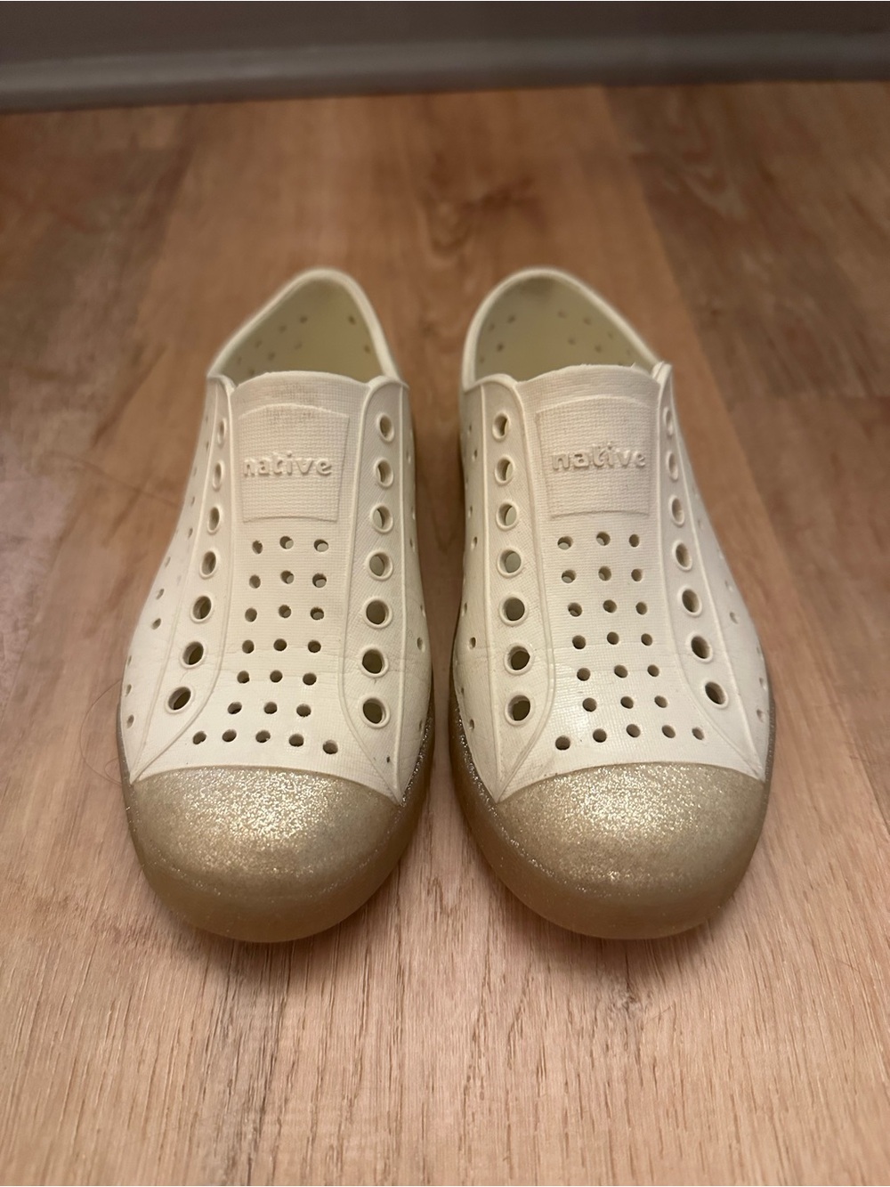 Native Kids Slip-On Water Shoes in Cream with Gold Toe Caps